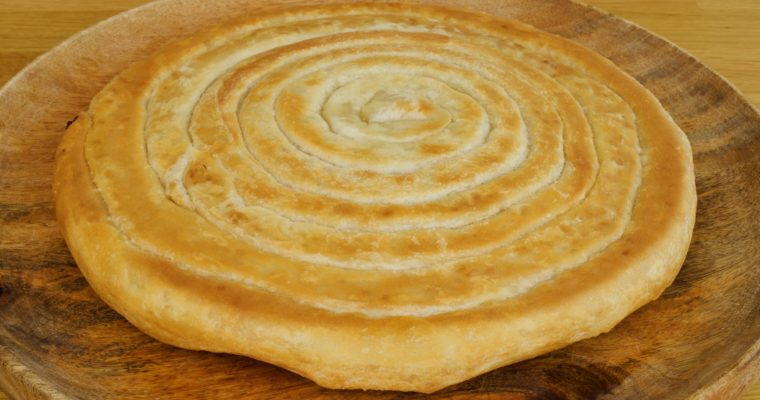 PITA KROMPIRUŠA – RECEPT ZA PITU – PREVRNUTA PITA KROMPIRUŠA